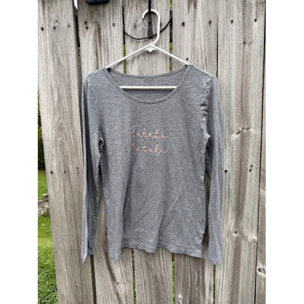 Holiday Festive LOFT Long Sleeve Tee S Gray Metallic Falala Graphic Shirt